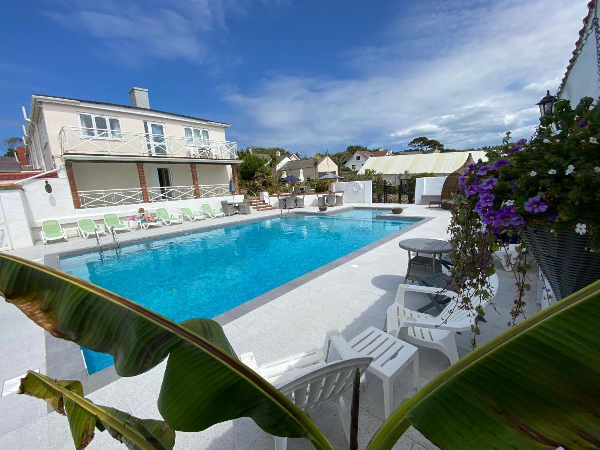Beau Vallon Holiday Apartments Saint Peter Eksteriør billede